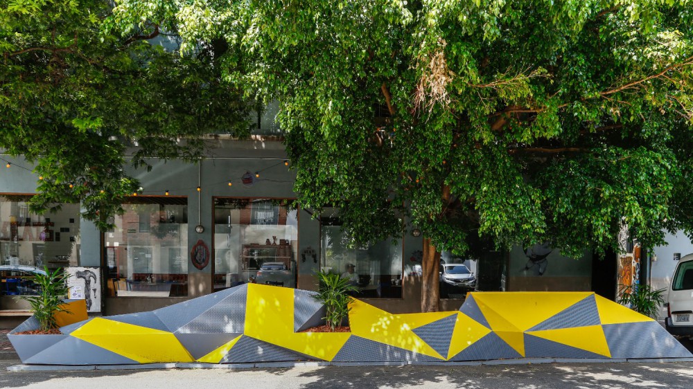  - Parklets and Free Wi-fi in the city - 3