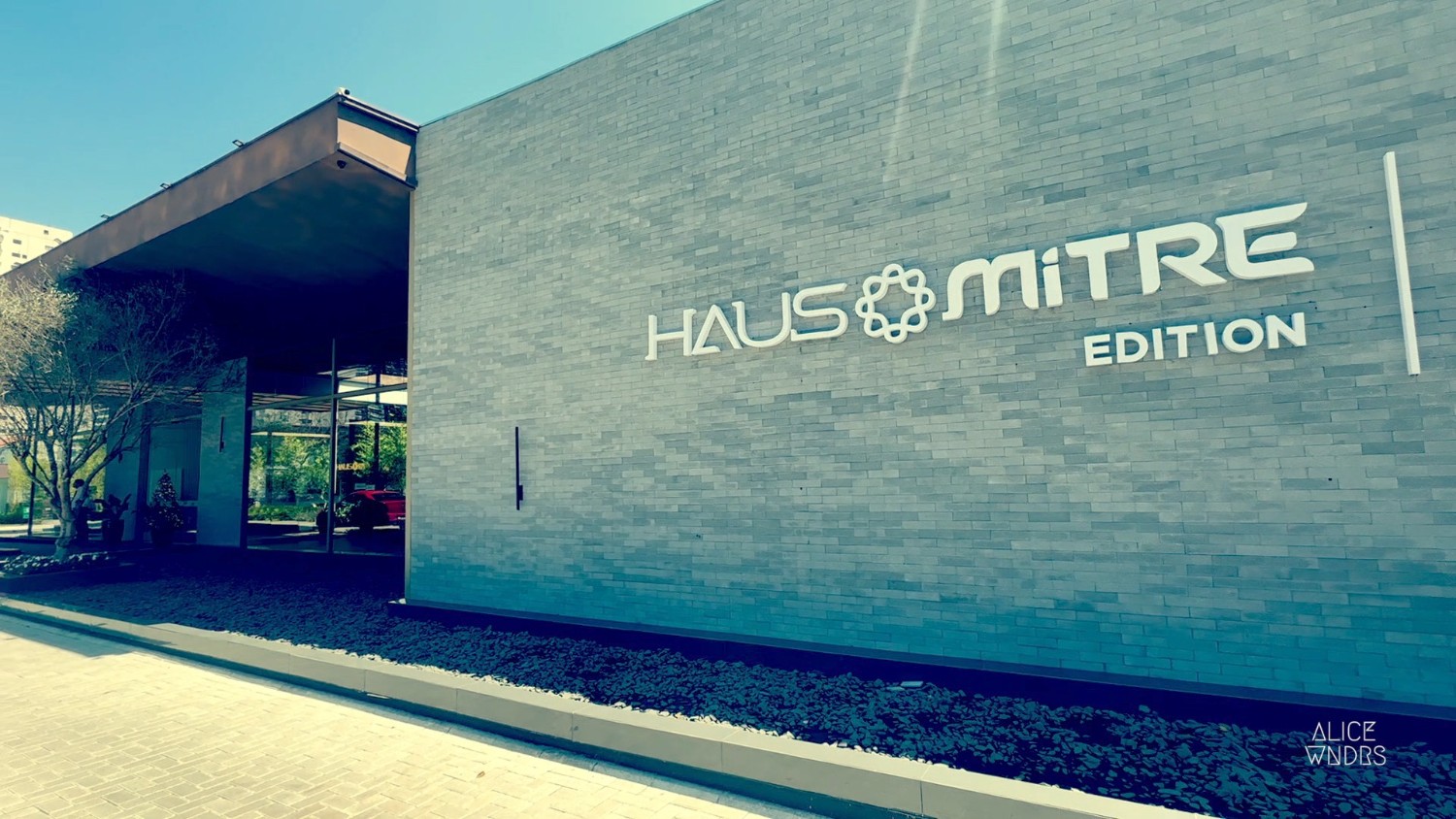 Mitre - 4D Immersive Room NY - 5